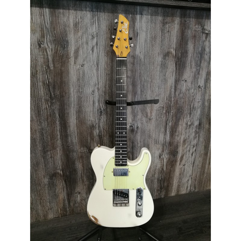 EKO TERO Relic Olympic White Echoes Strumenti Musicali